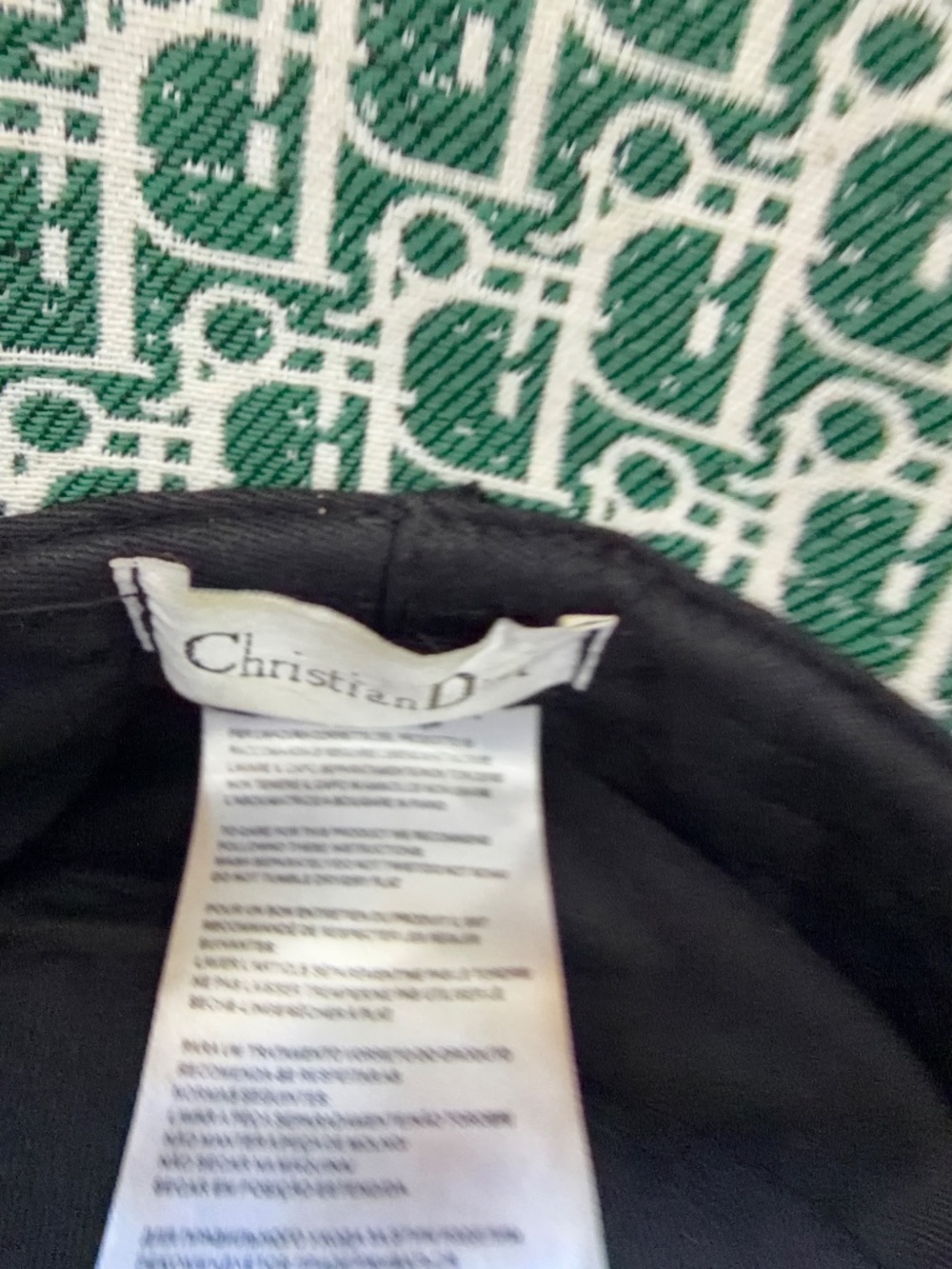 Christian Dior Bucket Hat - Picture 5 of 7